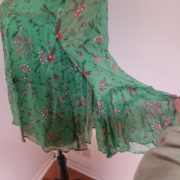 Sundance Green Floral Flowy Top - Picture 6 of 7